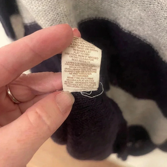 Free People fuzzy sweater size medium - Blue & White Stripes - Picture 5 of 5